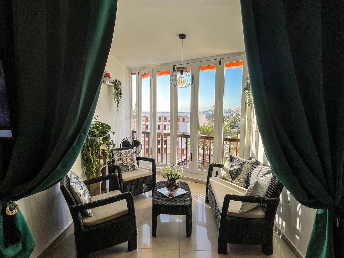 Luxory Dreamy Sunset, Seafront, Direct Access To The Promenade,Wifi,Pool,Free Parking Lejlighed Los Cristianos  Eksteriør billede