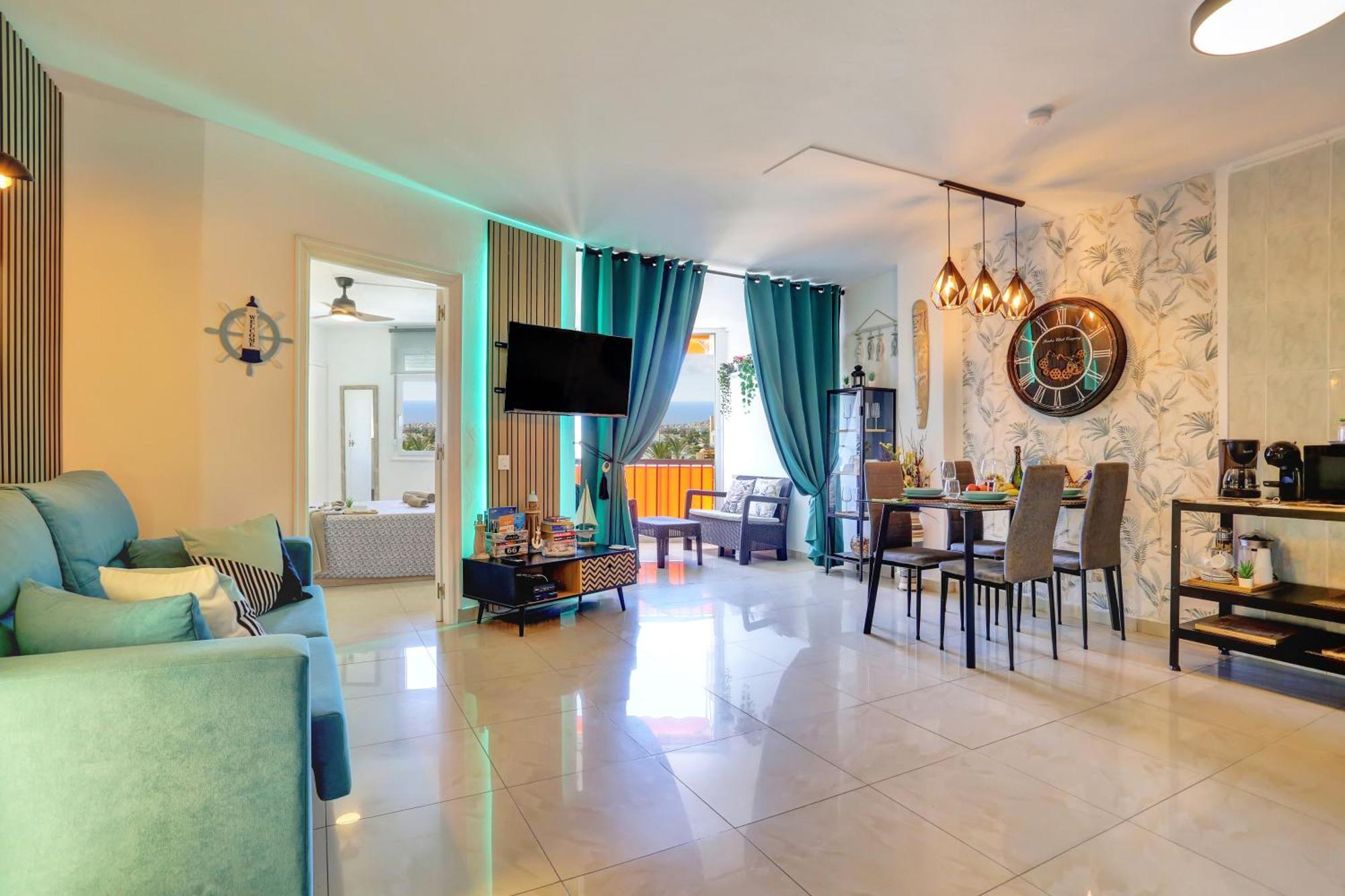 Luxory Dreamy Sunset, Seafront, Direct Access To The Promenade,Wifi,Pool,Free Parking Lejlighed Los Cristianos  Eksteriør billede